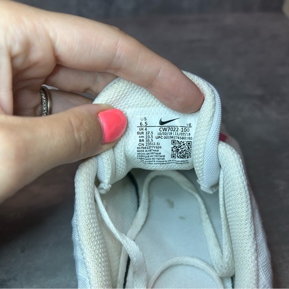 Nike Renew In-Season TR 9 Sneakers CW7022-100 Womens sz 6.5 - pink/white - Picture 6 of 6